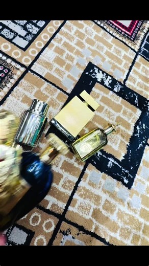 Exploring the Art of Perfume Mixing