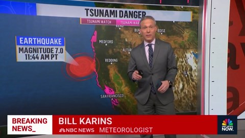 Northern California coast under tsunami warning after 7.0-magnitude earthquake