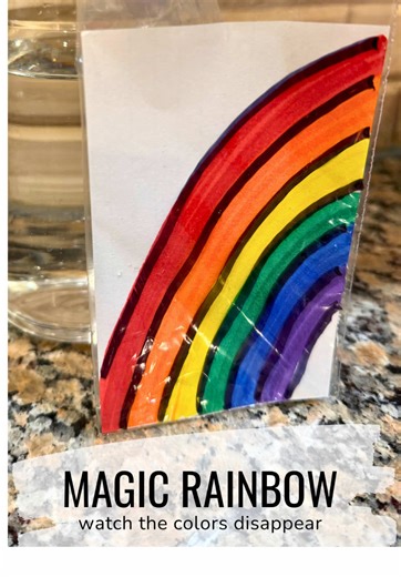 🌈 Wait…where did the rainbow go?! ⭐️ Save this to try with your kids later! This simple STEAM activity looks like a magic trick! It’s actually refraction — light bending through water and plastic, changing what we see! #teachmomshop #steamactivitiesforkids #scienceforkids #handsonlearning #stemeducation