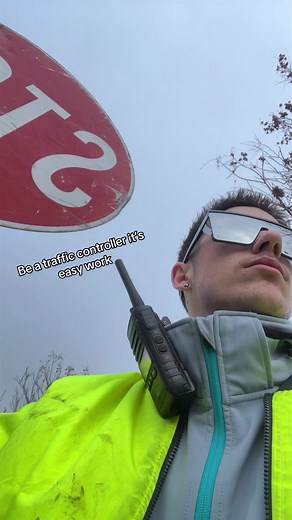 Be a traffic controller they said 🥶🌧️ #fypシ゚viral #fyp | traffic