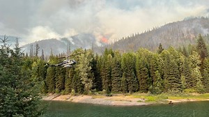 Ridge Fire burns 2,940 acres with no containment