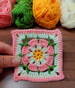 5.6K views · 40 reactions |  very easy crochet square motif making #crochet #knitting | Crochet and Knitting | Facebook
