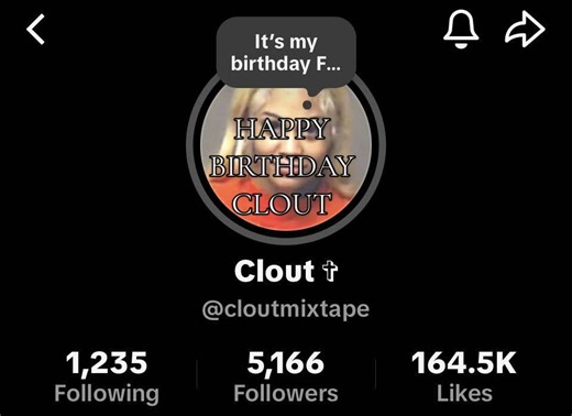 Happy birthday @Clout ✞ 🎂 🎉 // clap your hands its ya birthday 🎂🎉 //#hapybirthday #clout #happybday #mixtape #CapCut