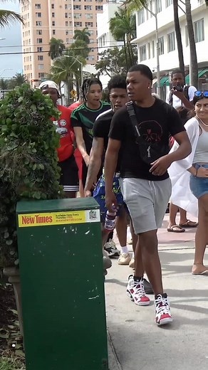 159K views · 7K reactions | He did the Carlton dance Alfonso Ribeiro | Florida Bushman | Facebook