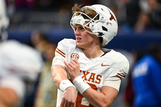 "There's no arguments this year": CFB analysts break down Arch Manning's role in keeping Texas on top