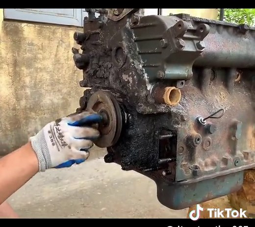 Vintage Tractor Restoration Part 2