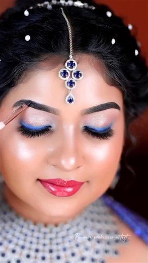 Bridal Makeup & Academy 🧿 on Instagram: "18 Day’s Master Class – Starting December 22🔥 This Diwali season, join our premium master class and grab ₹23,000 worth of FREE gifts! You will receive: ✅ ₹3,500 – Shills Brush Set ✅ ₹4,000 – Professional Hair Dummy ✅ ₹2,000 – High Pigment Eyeshadow Palette ✅ ₹1,500 – Makeup Products 🎁 Total Products Worth – ₹11,000 Additional Special Gifts: • ₹6,500 – Shills Dryer • ₹5,500 – Shills Straightener Machine 🎉 GRAND TOTAL – ₹23,000 WORTH FREE GIFTS! ✨ This 