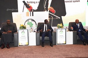 BCEAO: Ouverture à Dakar d’une conférence internationale sur le rôle des Banques Centrales face aux défis du changement climatique - Abidjan.net News