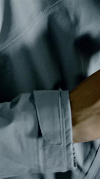 14 reactions | Put on your jacket, and move around the city, all weather-protected. The Metropolis Series SS024 introduces the new GORE-TEX INFINIUM™ selection, featuring functional pocket systems, adjustable details and a highly protective membrane. Discover the full range at the link in bio. | C.P. COMPANY | Facebook