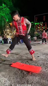 Stepped red armor plate Respect, Kung-Fu😲 #martialarts #karate #fitnes #fblifestyle | Aziz Loccos Loccos
