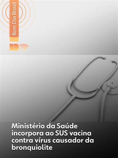 Nova solução - O Ministério da Saúde anunciou que irá adicionar ao Sistema Único de Saúde uma vacina contra o vírus causador da bronquiolite, que está tendo um aumento de casos no Brasil nas últimas semanas. A pasta irá incorporar duas novas tecnologias para prevenir complicações causadas pelo Vírus Sincicial Respiratório (VSR): a vacina Abrysvo, da Pfizer, e o anticorpo monoclonal Beyfortus, da Sanofi. A bronquiolite é uma síndrome respiratória que afeta as vias aéreas, dificultando a chegada d