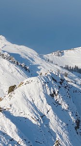 Winter showed up in a big way. ❄️ Over the past 72 hours, storms delivered top-to-bottom snowfall, with up to 12 inches on the upper mountain as of this morning. And that’s just the appetizer. Forecasts are calling for more than 4 feet of snow Wednesday through Sunday, shaping up to be a true holiday feast. 🚨 TERRAIN EXPANSION🚨 This Saturday, December 27, our crews are aiming to open (weather and conditions permitting): • Funitel & Gold Coast (no access to Mountain Run; download via the Funite
