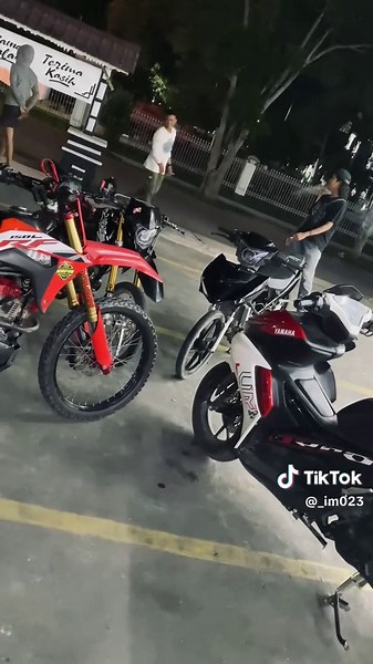 Cinematic MX Old & Aerox CRF Modifikasi