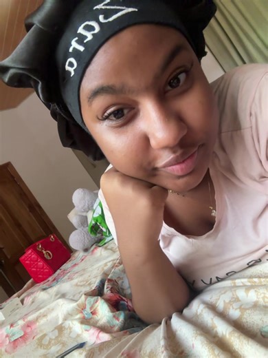 𝓩𝓪𝓻𝓪💋 (@ms_zaraaa)’s videos with original sound - BLACK VIBES