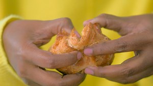 33K views · 632 reactions | I’m a big fan of midweek magic meals; the dishes that make for speedy work and double the fun to get you through the busy times. A favourite of mine is this gorgeous sweetcorn chowder, that comes to life as mini pies for later in the week too. Catch up on the full episode on BBC iPlayer and find the full recipe in my book. | Nadiya Hussain | Facebook