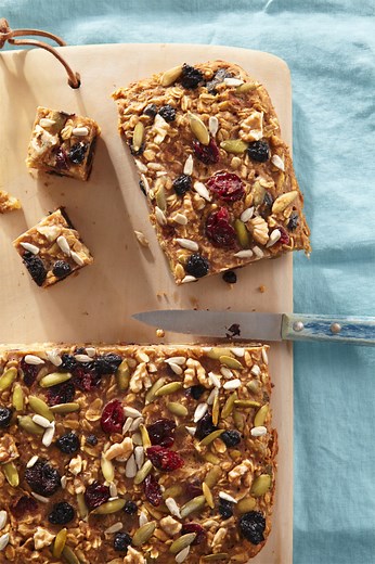 Oatmeal On-The-Go Bars - Weelicious