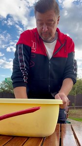 Facem paine si ne bucuram de viata.. va țuc pă tăț..😘 | Varu Sandel