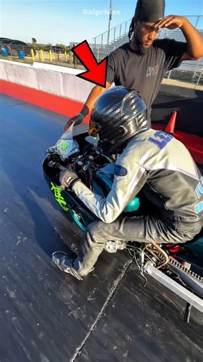 He Tried A Superbike for the First Time And Suddenly This Happened 😱