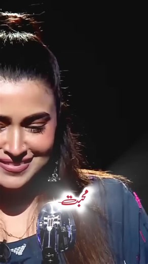 @shayri4._u on Instagram: "日本利用压电瓷砖将脚步转化为电能。这些瓷砖捕捉来自你脚步的动能。当你行走时,你的重量和动作会对瓷砖产生压力。瓷砖会轻微弯曲,从而产生机械应力。瓷砖内部的压电材料将这种应力转化为电能。每一步都会产生少量电荷,而数百万步结合在一起就能产生足够的电力来驱动LED灯、数字显示屏和传感器。在像涩谷车站这样繁忙的地方,每天大约有240万个脚步为这一系统作出贡献。这些电能可以被储存或立即使用,从而减少对传统电力来源的依赖,并支持可持续的城市基础设施。这种方法将日常运动转化为实用的可再生能源#日本 # 知识 #事实 #你知道吗 #推荐科技 创新 历史 技术 实验 热门"