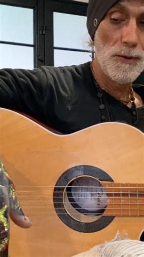 Santos Bonacci on Instagram: "'In my time of dying', Traveling side Blues', When the Levee breaks' Led Zeppelin, 'Led Flamenco'"