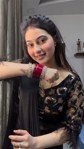 Blush by Vanya on Instagram: "[kajal look, beginner makeup tutorial, kohl makeup, quick makeup tutorial, day makeup, daily makeup, Kajal eye makeup, learn makeup with me, easy makeup tutorial, beginners makeup tutorial ,beginner, easy makeup, ] #makeupartist #fullfacemakeup #reels #trending #explore #makeuptutorial #easymakeuptutorial All products will be available Dm yo order 👜💫"