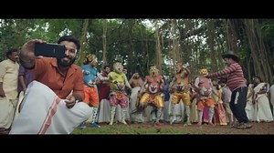 149K views · 1.3K reactions | Onam is more than a festival, it's an emotion that binds everyone together. Let's look forward with optimism to joyful times ahead. Celebrate the festival with amazing offers on Vivo. #HappyOnam from #VivoMalaysia & #VivoIndia | vivo | Facebook