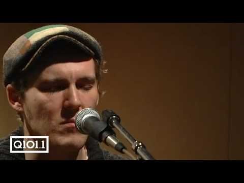 Brian Fallon of Gaslight Anthem performs '59 Sound