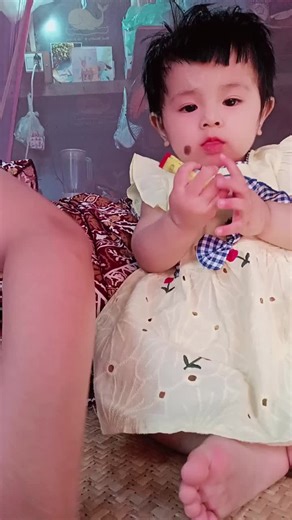 original sound - KT - kyawthetmg ပါဝင်သည့် ဂူးဂူးလေးမေမေ (@kitanowin10) ၏ ဗီဒီယိုများ