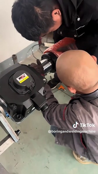 #Boring and welding machine#Intelligent boring machine#Portable boring machine#Construction machinery maintenance#Excavator maintenance