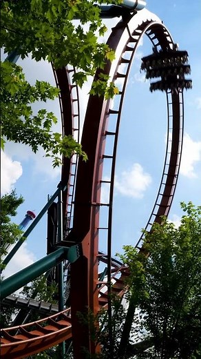 The BEST Dive Coaster in the world! Yukon Striker Review