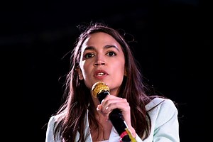AOC hits out at contrast in treatment of Ukraine refugees versus Haitians and Syrians