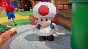 Meeting Toad in Super Nintendo World at Epic Universe