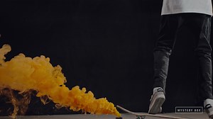 1000fps 4K HDR 极致视觉体验 彩烟