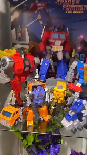 2.7K views · 54 reactions | My SS86 Brawn (Special Video G1 Masterpiece https://youtu.be/y1YiiWbvvhA?si=tDhlMcvkABjfkijg ) #transformers #reelsvideoシ #autobots #decepticons #megatron #optimusprime | LOGAN TF | Facebook