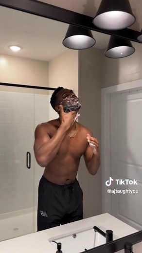 Men's Grooming Tips for a Clean and Fresh Look