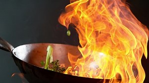 clip-1085847305-super-slow-motion-flying-vegetable-prawns-filmed