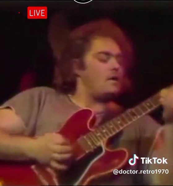 #theguesswho #americanwomansong #Rockandroll #rockclasicos #70music