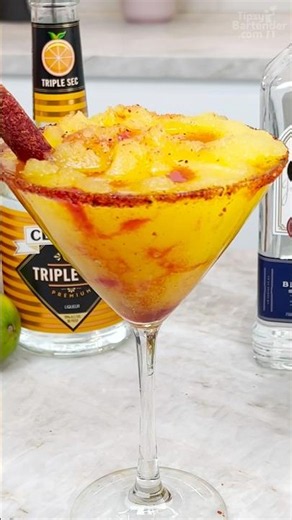 Mangonada martini #cocktail #mango