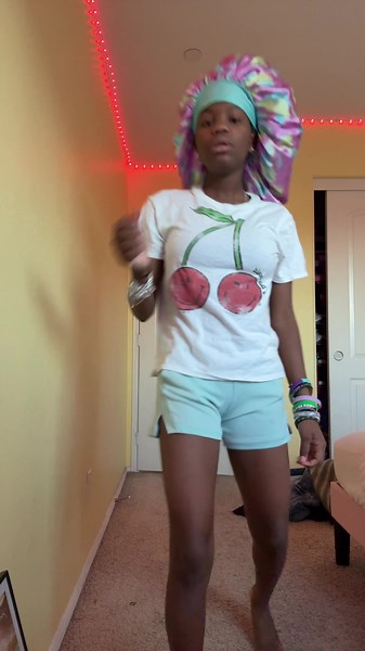 Fashion Outfit of the Day for Friday