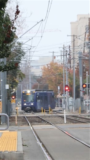 SacRT Light Rail Through The 13th Street Crossover Track & Riding Over 12-7-2025