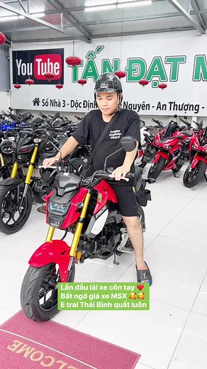 8.7K views · 252 reactions | Bất ngờ giá xe MSX giảm siêu tốt , e trai #TháiBình quất luôn sau 5 phút tập lái xe❤️❤️ #tandatmotor chúc e trai cùng gia đình luôn có nhiều sức khoẻ và 8386 nhé 殺殺 #muabanxe #honda #msx #pkl #pkn #sh #reels | TẤN ĐẠT MOTOR . Chuyên Mua Bán Trao Đổi Xe Côn Tay Thể Thao PKL PKN SH | Facebook