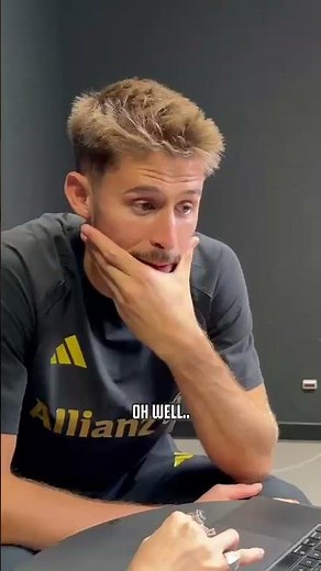 Graphic Designers at work 👨‍💻 | ‪@easportsfc‬ #FCITALIA #FC27