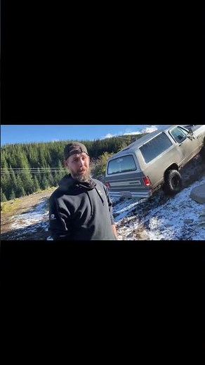 Dodge ramcharger off-road