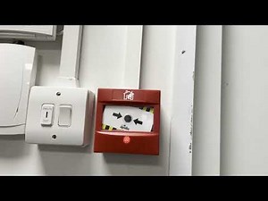 Fire call point test apollo sounder beacon base