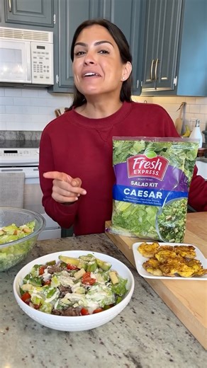 7.3K reactions · 243 shares | Steph Grasso's take on the viral Girl Dinner trend has it all: juicy beef, golden smashed potatoes, and our crunchy-creamy Fresh Express® Caesar Kit—topped with pickles, avocado, and cherry tomatoes. �Get the recipe here https://www.freshexpress.com/recipes/entrees/caesar-burger-bowl-with-crispy-smashed-potatoes and express your inner foodie! | Fresh Express Salads | Facebook
