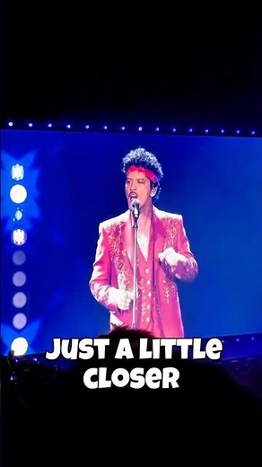 "Cha Cha Cha" Turned Paris Into a Giant Dance Floor! 🕺🔥🇫🇷 Bruno Mars LIVE