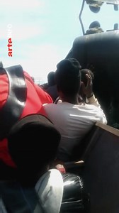 215K views · 5.5K reactions | En Tunisie,  la vie des exilés venus d’Afrique sub-saharienne, est devenue un enf€r. Ce que font subir la Garde Nationale au migrants en mer   reportage de Julien Goudichaud, Davide Mattei et Anne Thillet Bientôt Nous vous partagerons l'intégralité de La vidéo ️ Ensemble suivons cet extrait | L'actualité | Facebook