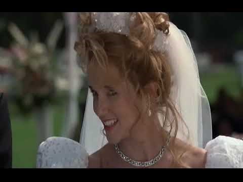 OTS Lift & Carry , Catfight and KO all in one! Villainess bride is humiliated by old woman & heroine