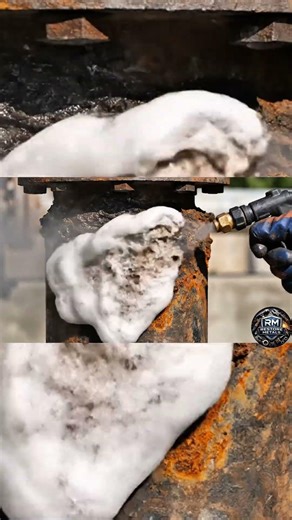 Restoration of Rusty Well Pump /#restoration #chemistry #restore #metal #science #shorts