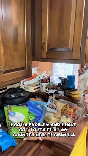 64K views · 2.1K reactions | My counters and pantry are a hot mess right now — calling on my organizing girlies! What products and tricks do I need to get this kitchen back in shape? Drop your best ideas! #Mommaapplesauce #KitchenOrganization #PantryGoals #DeclutterWithMe #OrganizingTips | MommaApplesauce | Facebook